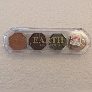 New L.A. Girl Earth Eyeshadow Palette